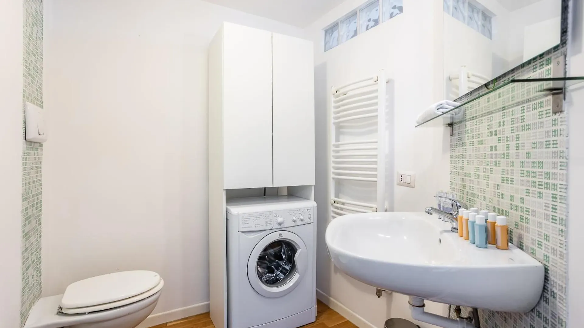 Ugolini 29 Apartamento Milão